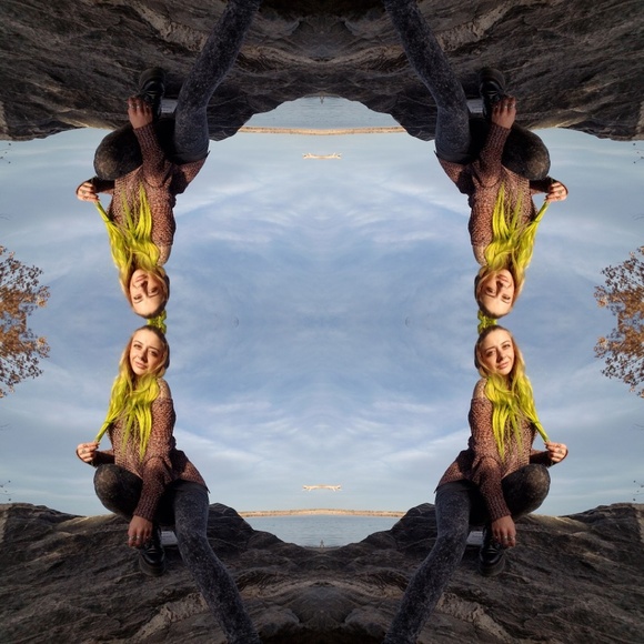 Meet your Posher, Heather - Picture 1 of 1